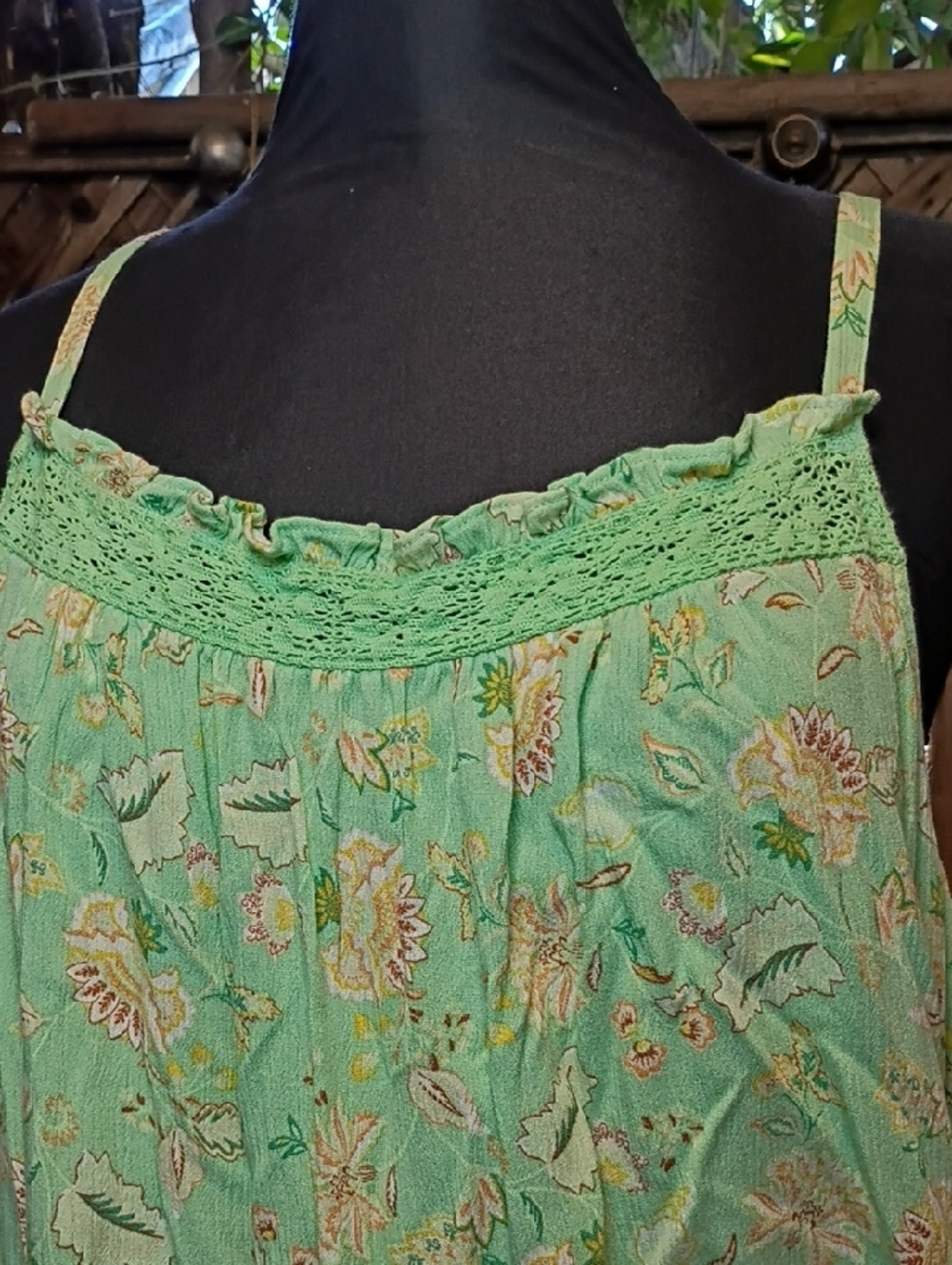 Torrid Mint Green Floral Tiered Camisole Top - Picture 5 of 8